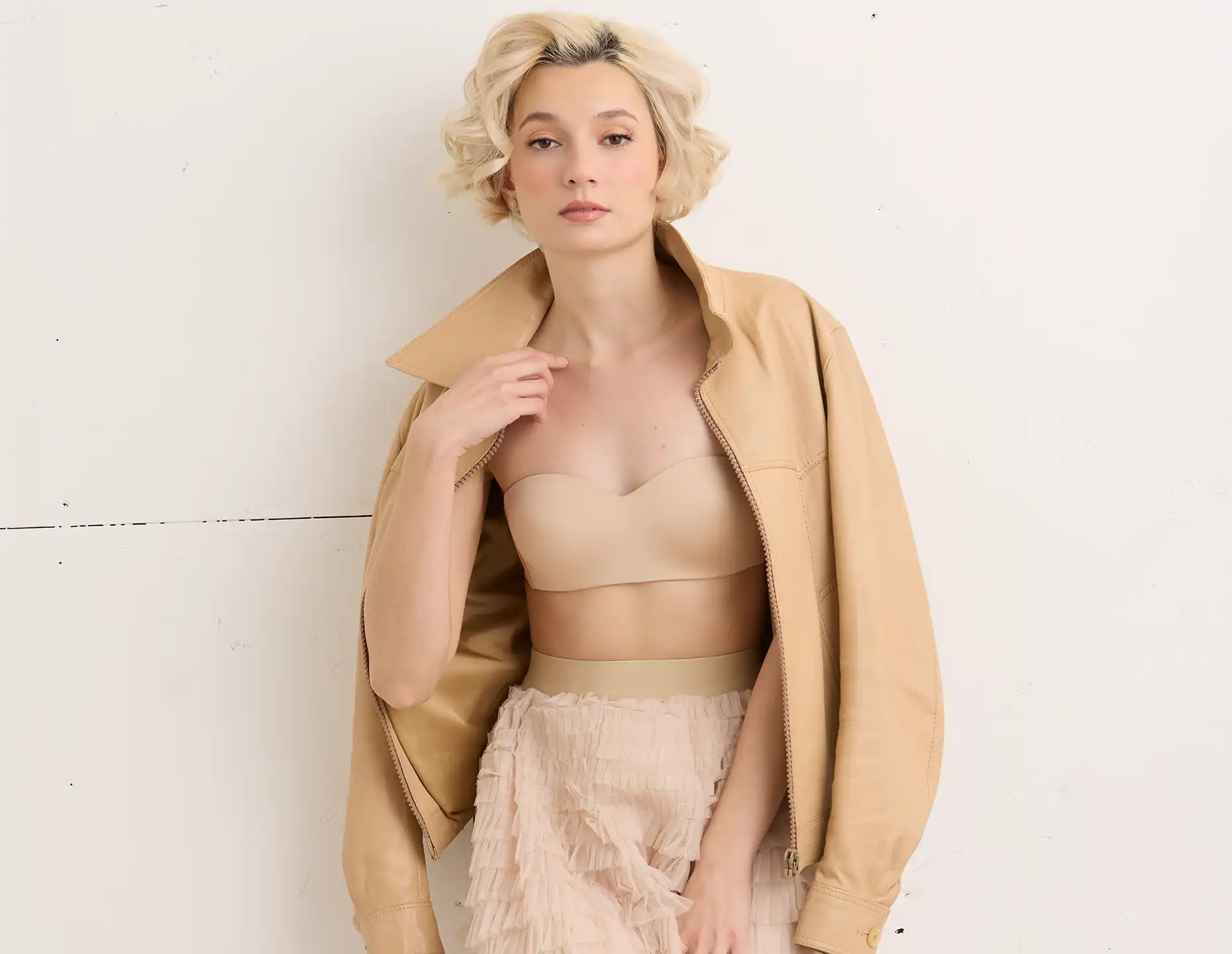 tlbc-giovanna-warmtaupe-1860x1440